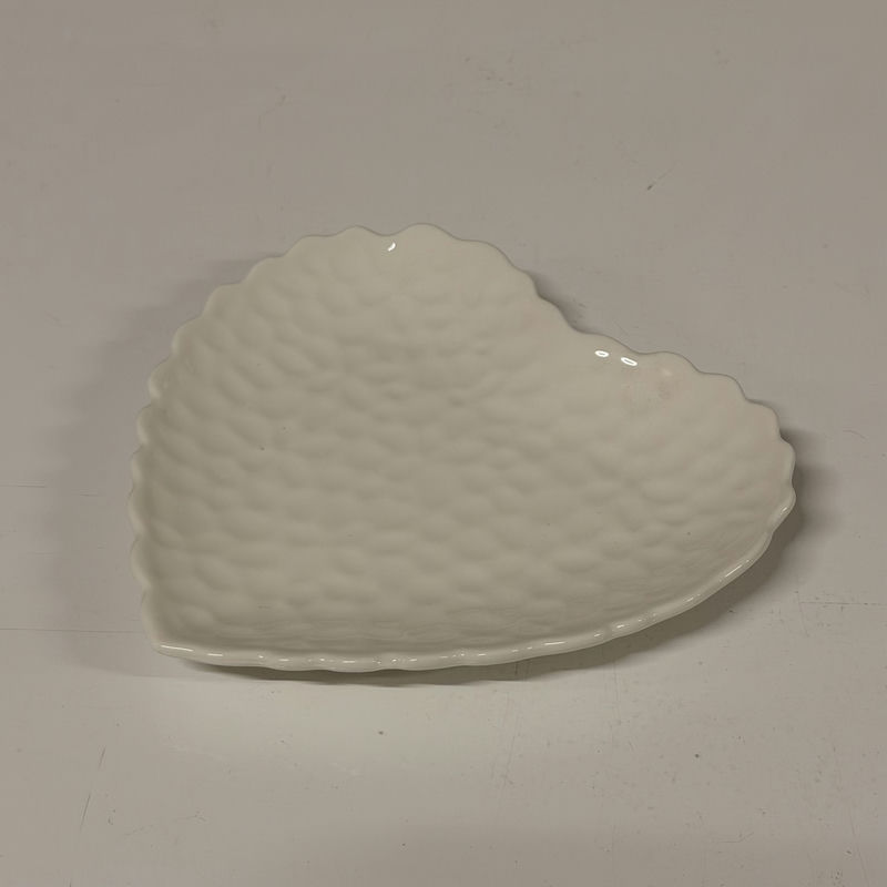Блюдо керамика Сердце 15*13,5см (120шт) - DL-009-1 НК ** *